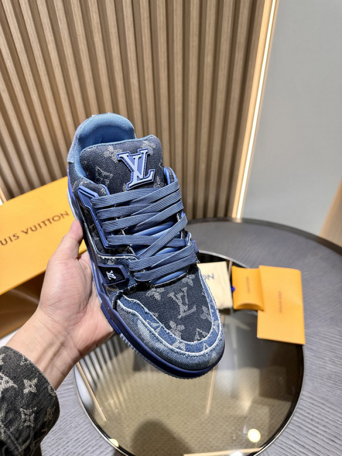LUSV SNEAKERS