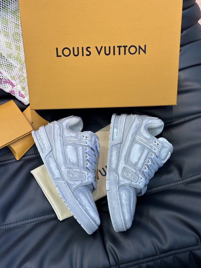 LUSV SNEAKERS