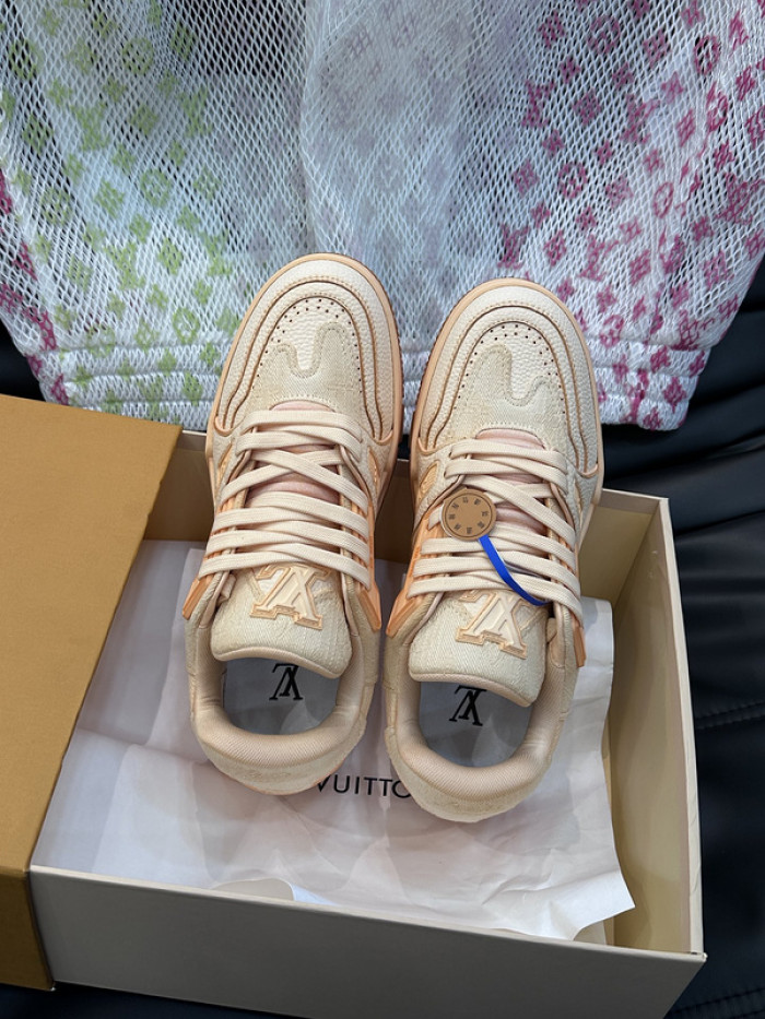 LUSV SNEAKERS