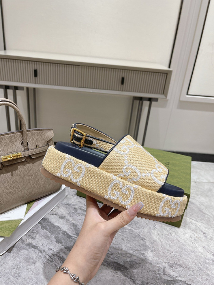 GCI GG Slide Sandal