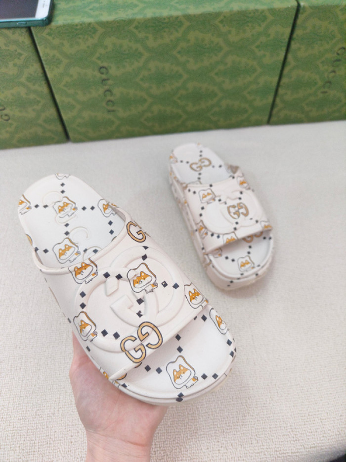 GCI GG Slide Sandal