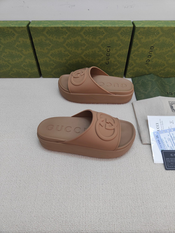 GCI GG Slide Sandal