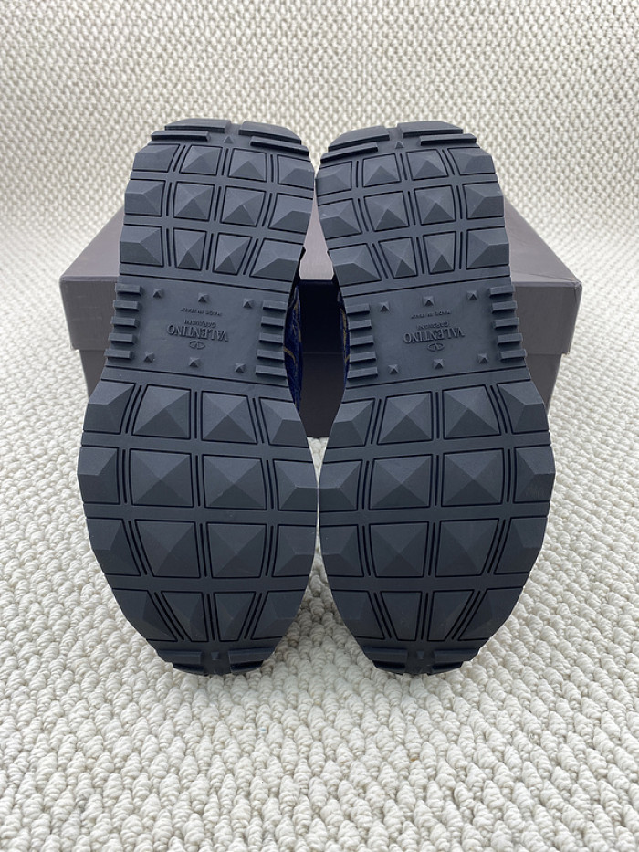 Va1e*ntin0 garavani sneaker