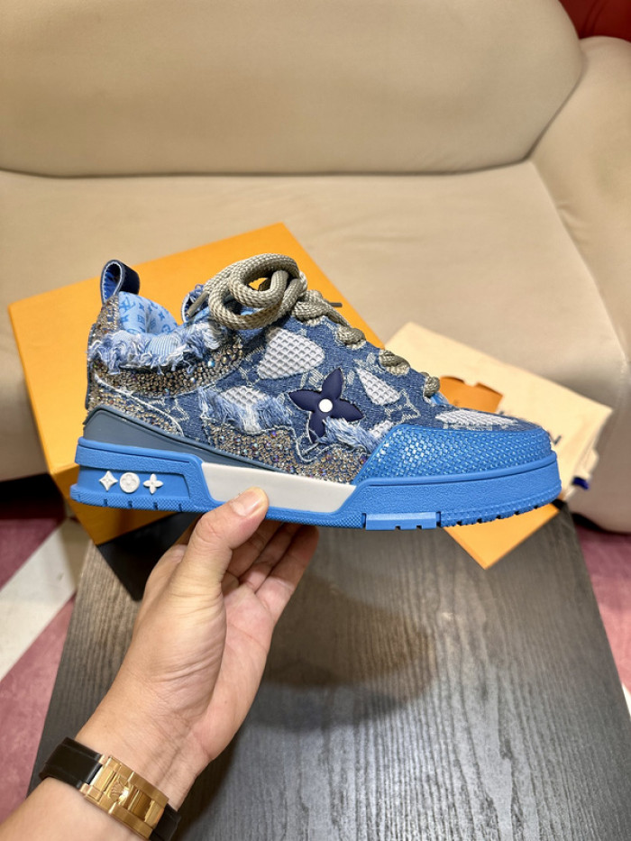 LUSV SNEAKERS