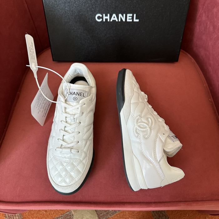 CHNL Sneaker