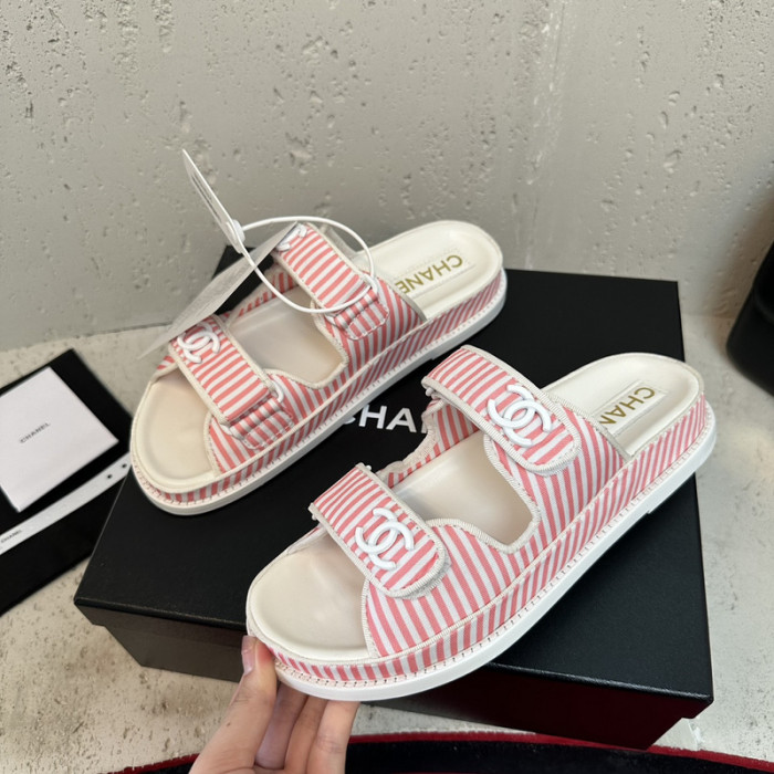 CN Slide Sandal