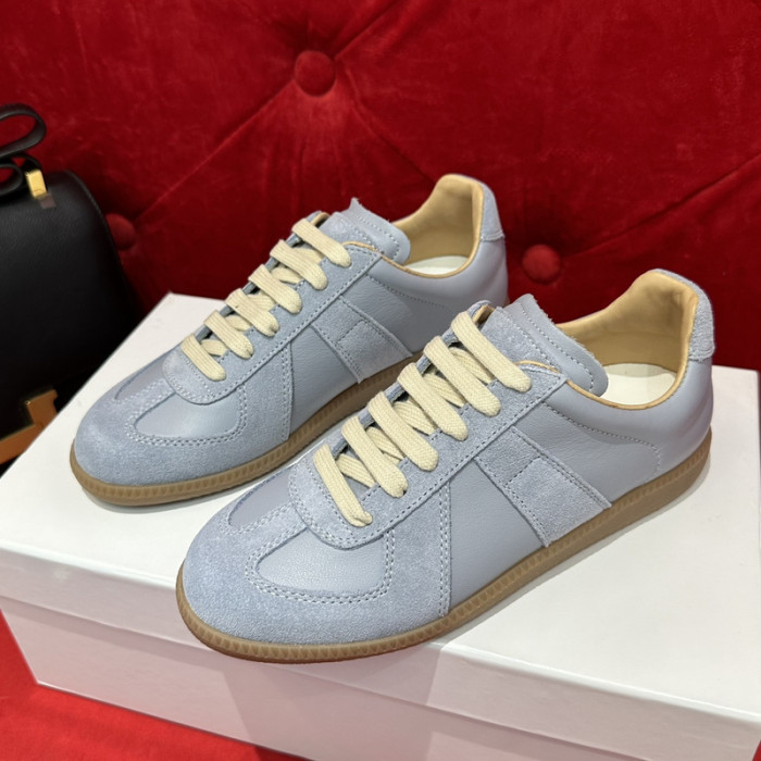 ma*s*n Ma*i*la sneaker