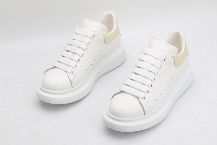 ALEXMQ Sneakers