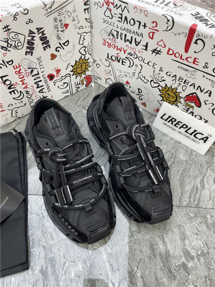 DG SNEAKER