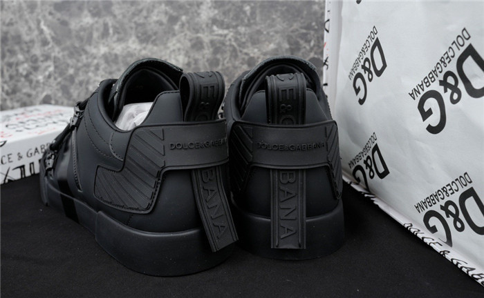 DG SNEAKER