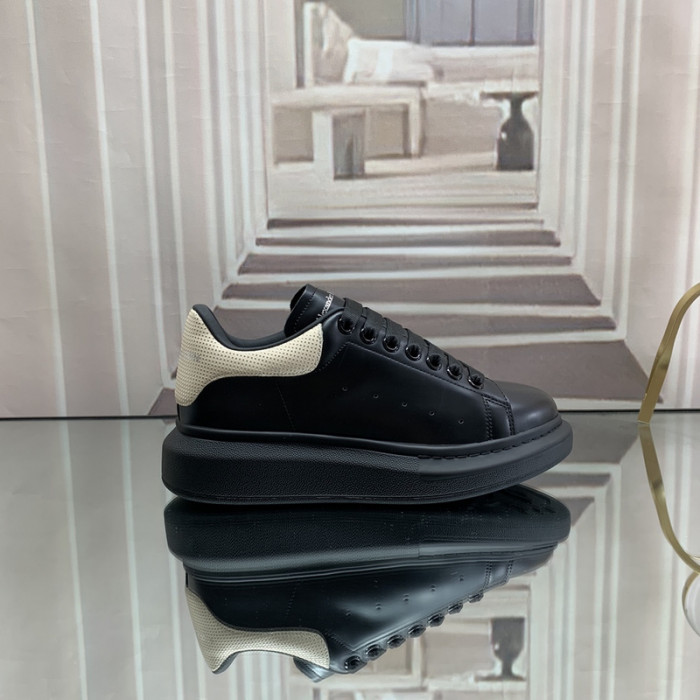 ALEXMQ Sneakers