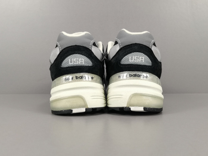 new Ba1an*e 992 black grey m992eb