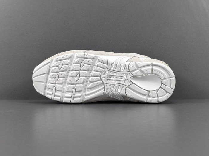 new Ba1an*e x m1v m1v sneaker