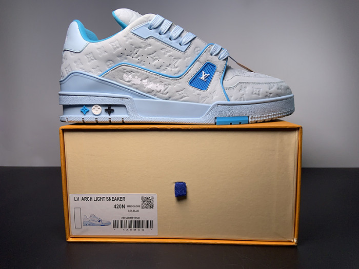 LUSV SNEAKERS