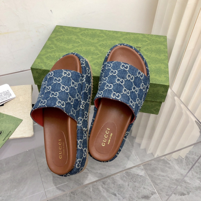 GCI GG Slide Sandal