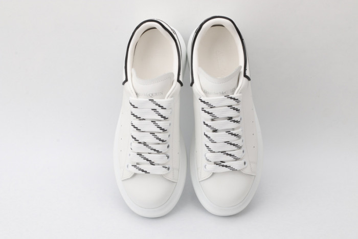 ALEXMQ Sneakers