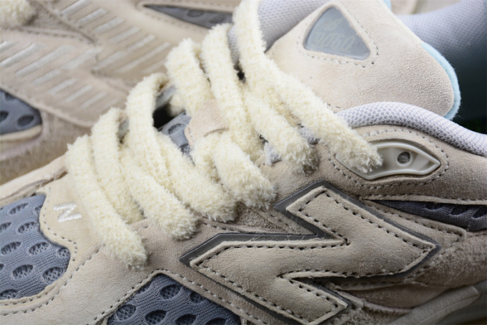 new Ba1an*e 9060 br1cks & wood men