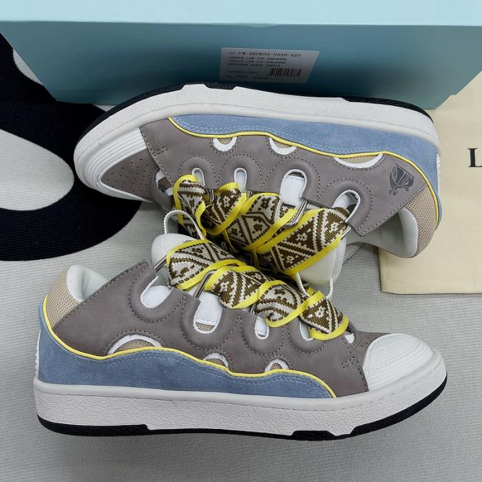 Lanu1n curb sneaker