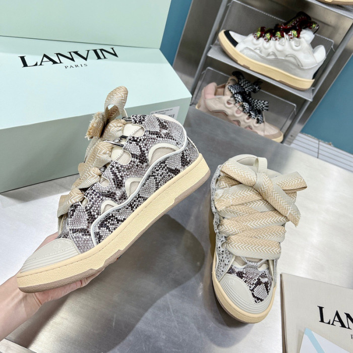 Lanu1n curb sneaker