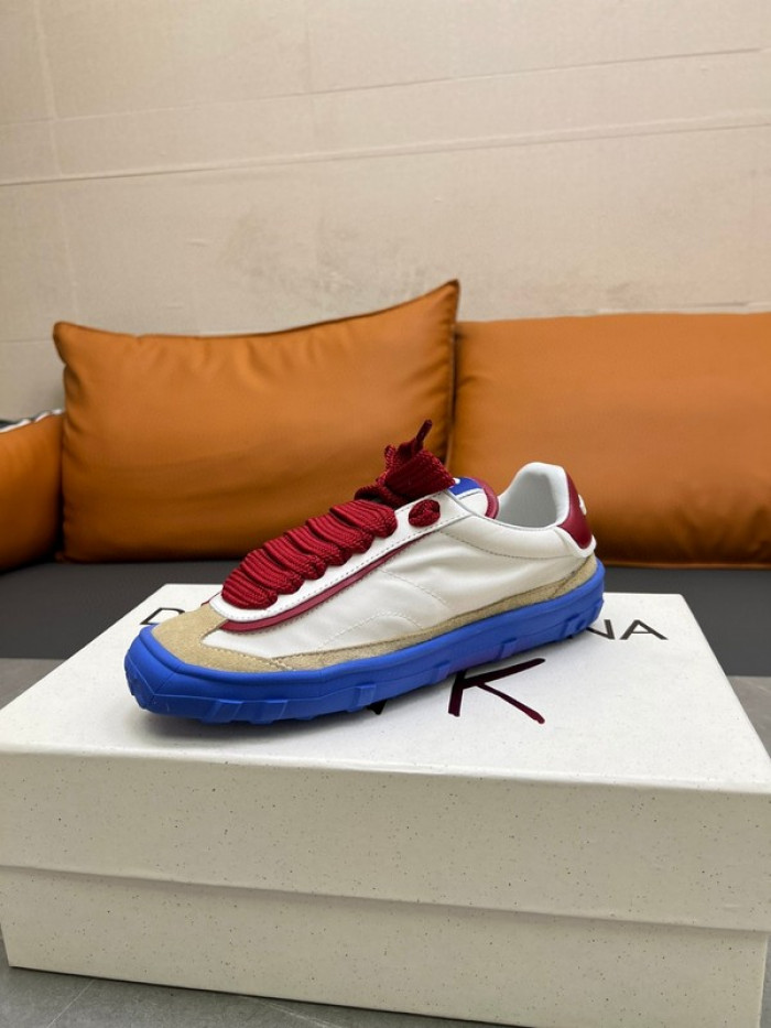 DG SNEAKER