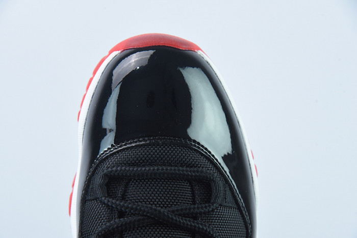 Air Jordan 11 Retro Low 