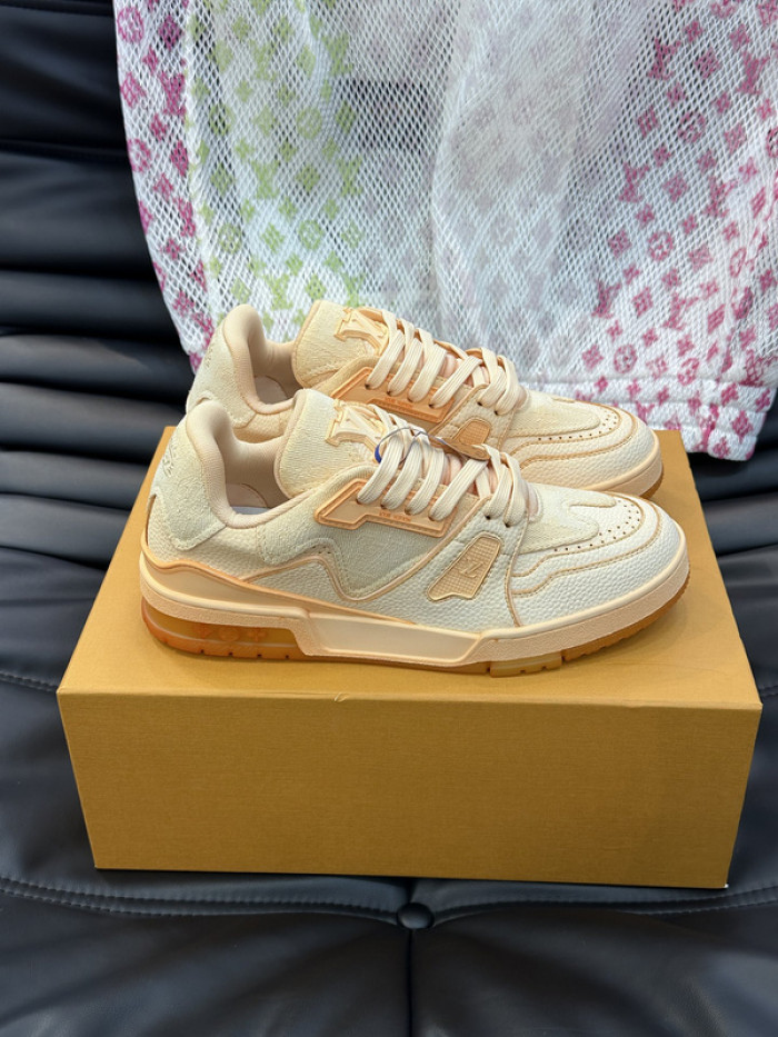 LUSV SNEAKERS