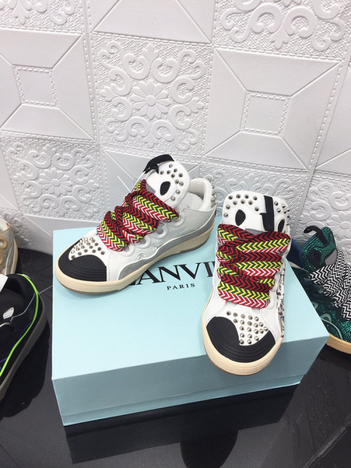 Lanu1n curb sneaker
