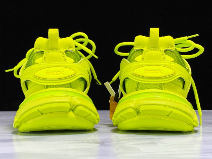 BALCIA Track SNEAKER