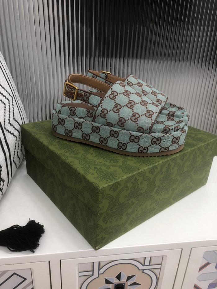 GCI GG Slide Sandal