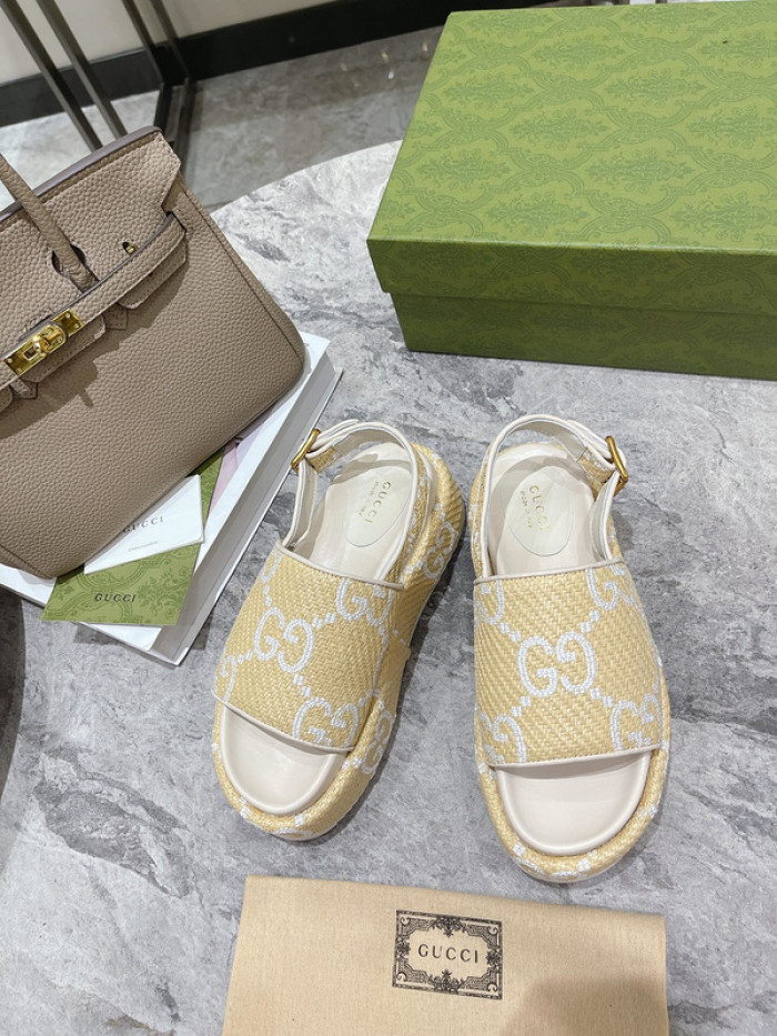 GCI GG Slide Sandal