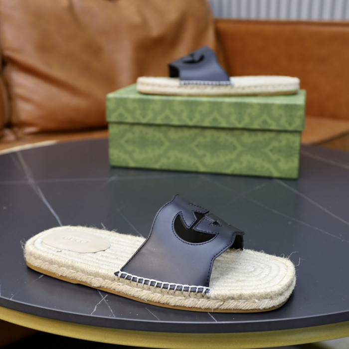 GCI GG Slide Sandal