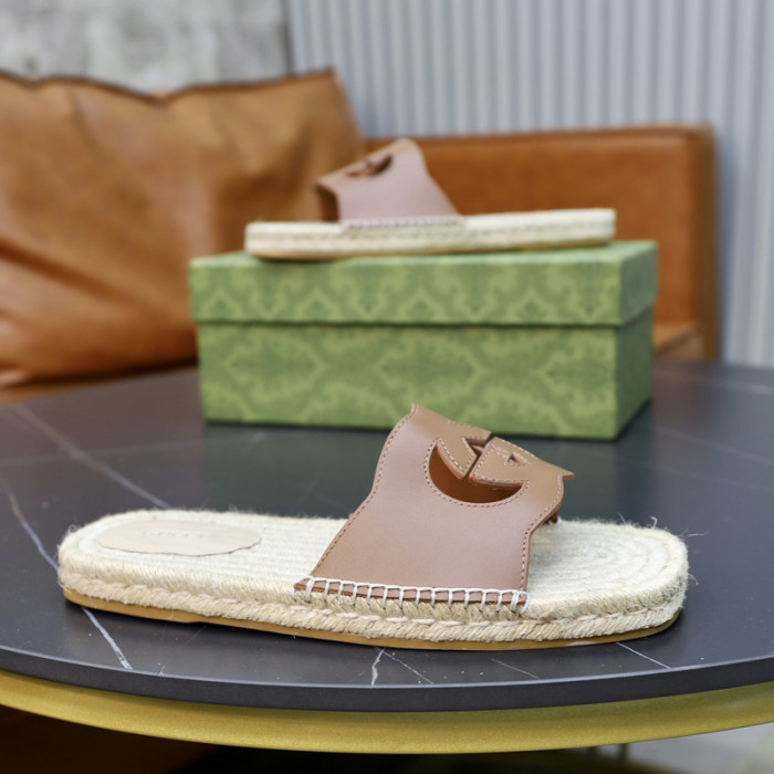 GCI GG Slide Sandal