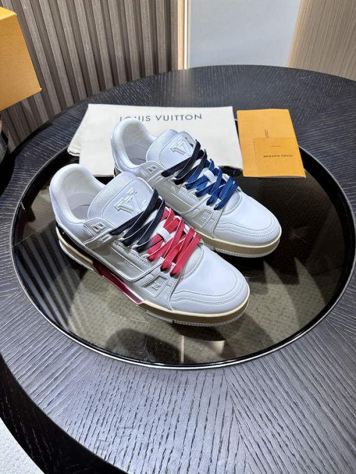 LUSV SNEAKERS