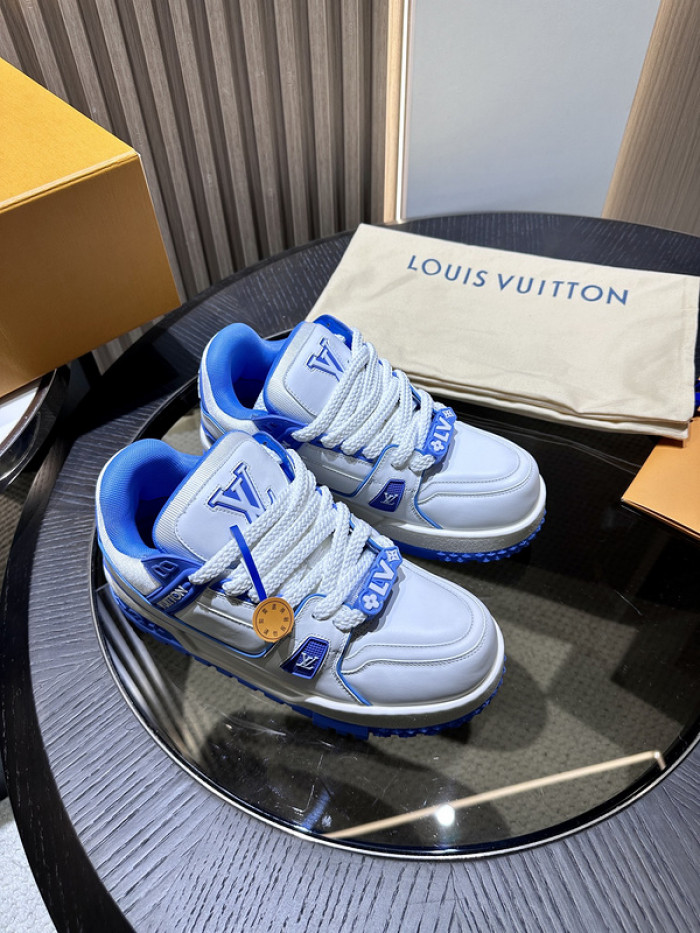 LUSV SNEAKERS