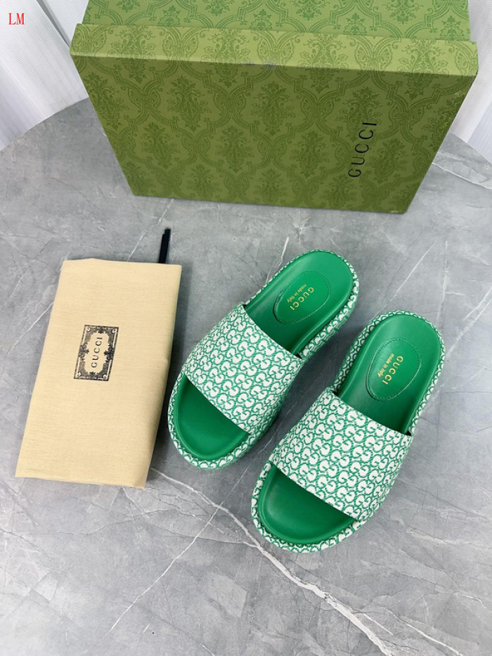 GCI GG Slide Sandal