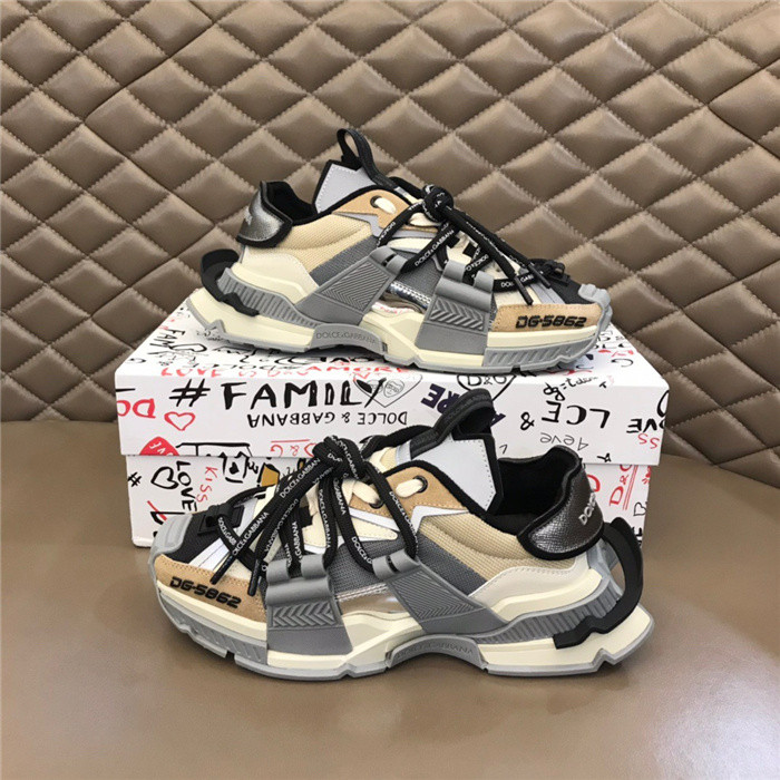 DG SNEAKER