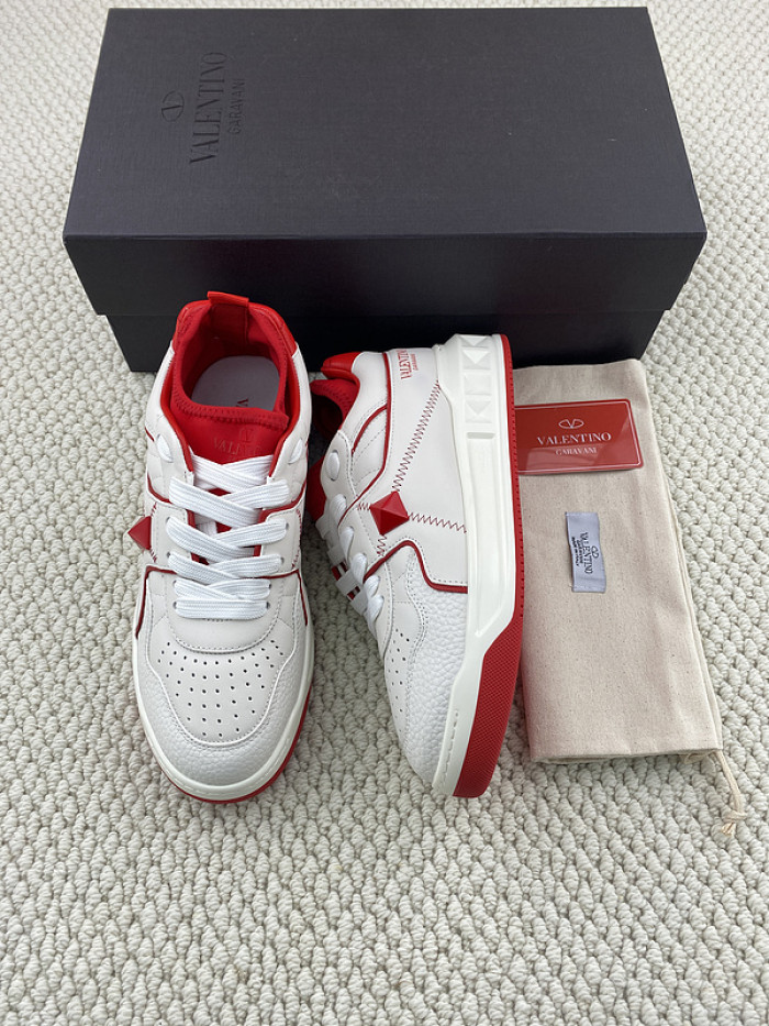 Va1e*ntin0 garavani sneaker