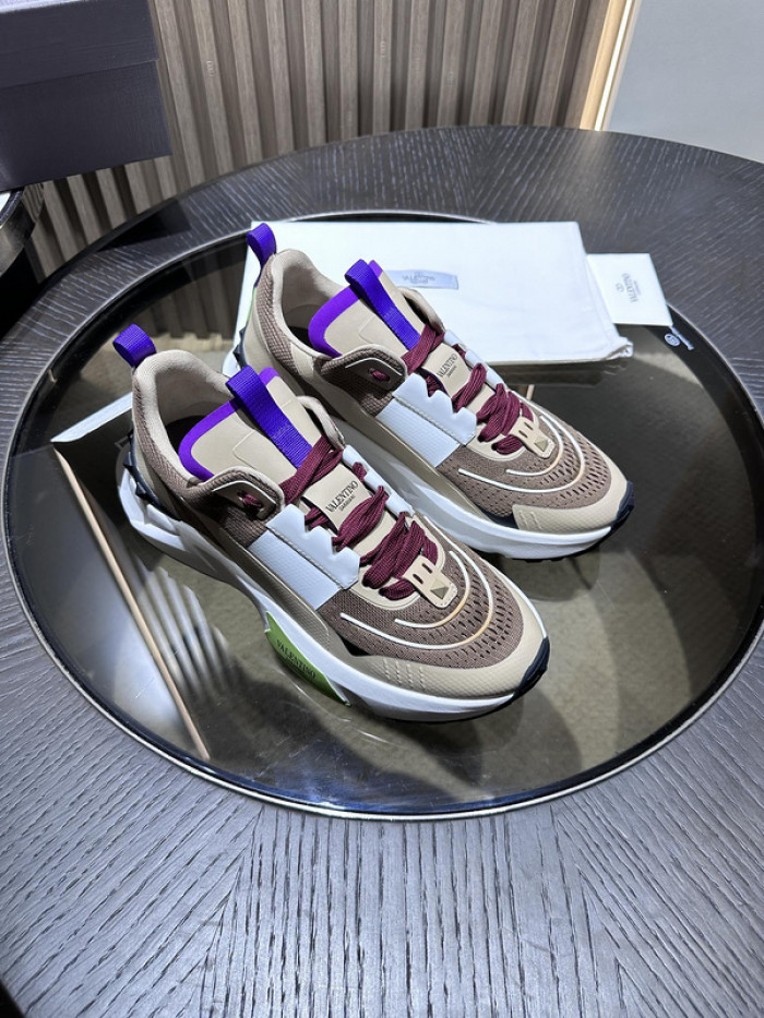 Va1e*ntin0 garavani sneaker