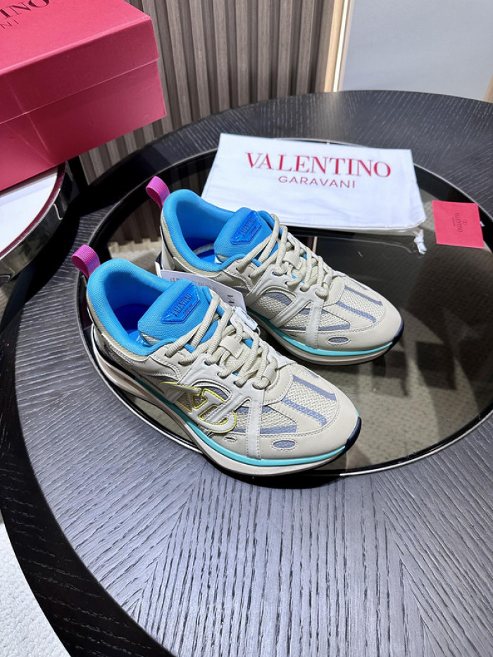 Va1e*ntin0 garavani sneaker
