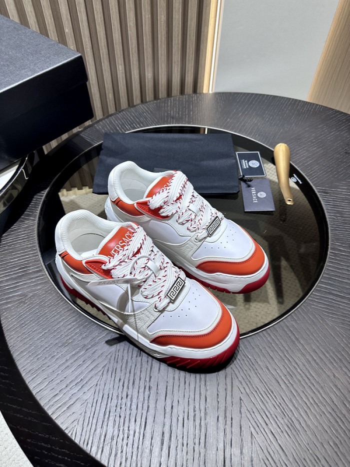 Va1e*ntin0 garavani sneaker