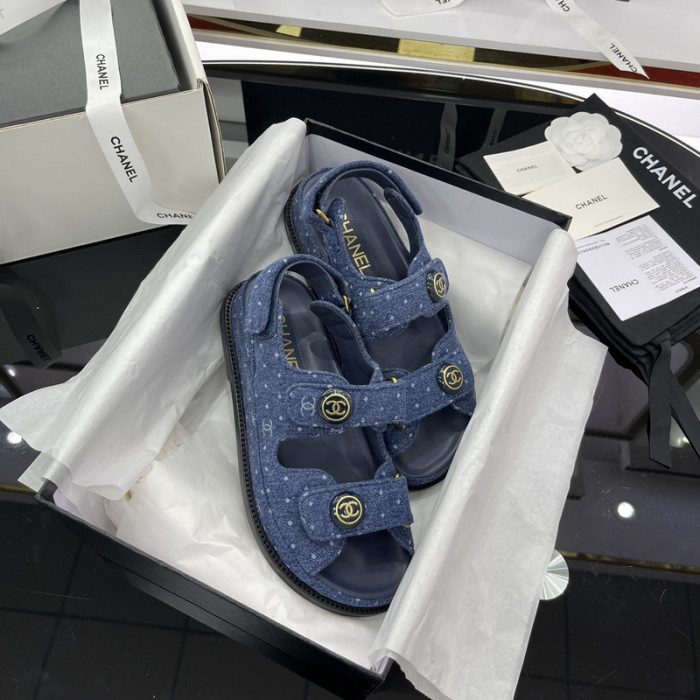 CN Slide Sandal