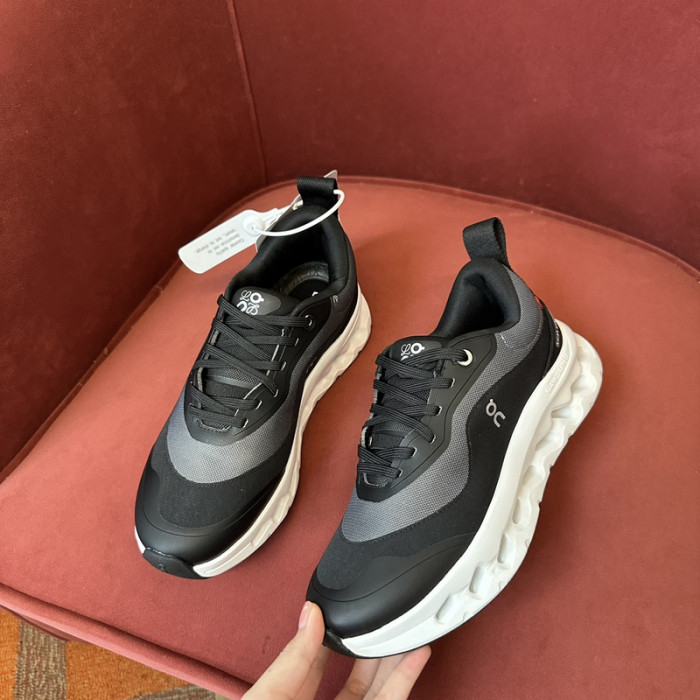 L0ew* sneaker
