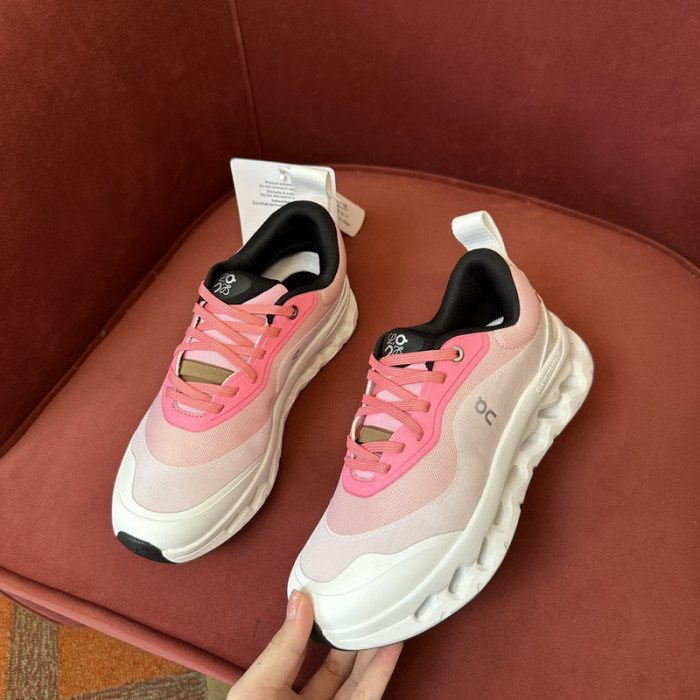 L0ew* sneaker