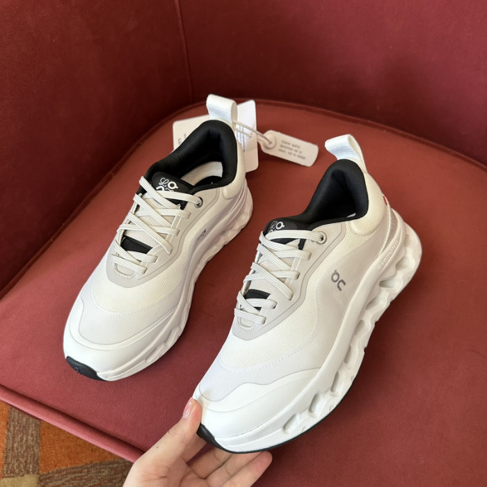 L0ew* sneaker