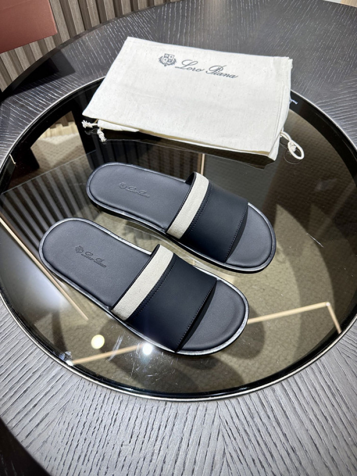L0r0 P1ana sandal