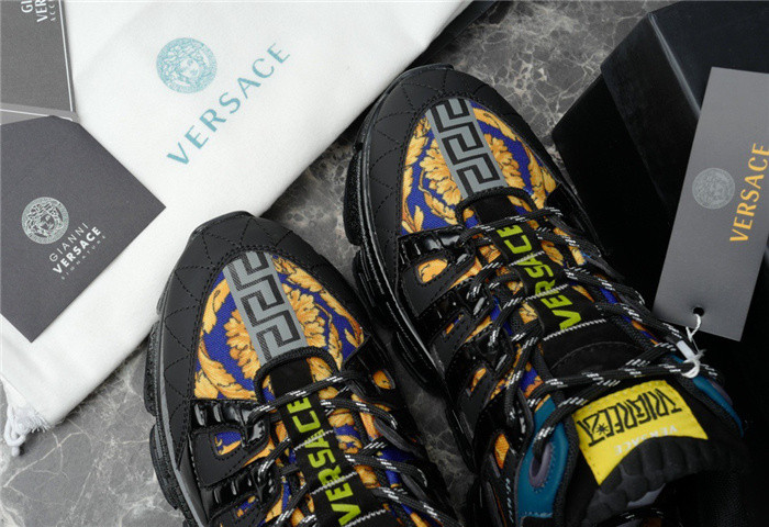 VRCE Sneaker