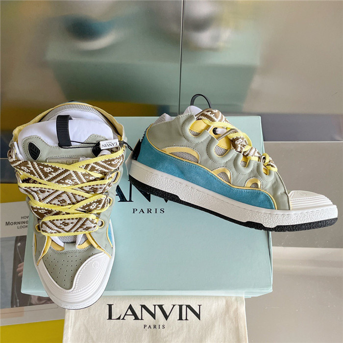 Lanu1n curb sneaker