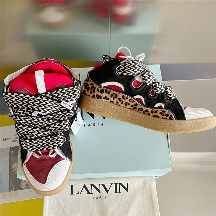 Lanu1n curb sneaker