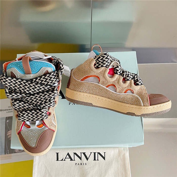 Lanu1n curb sneaker
