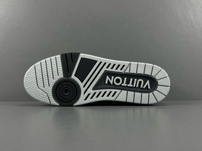 LUSV SNEAKERS